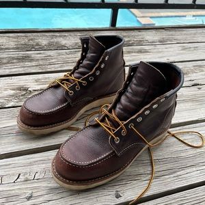 Red Wing Heritage Men’s Moc toe boots, size 8.5D, 8138, Briar Oil Slick